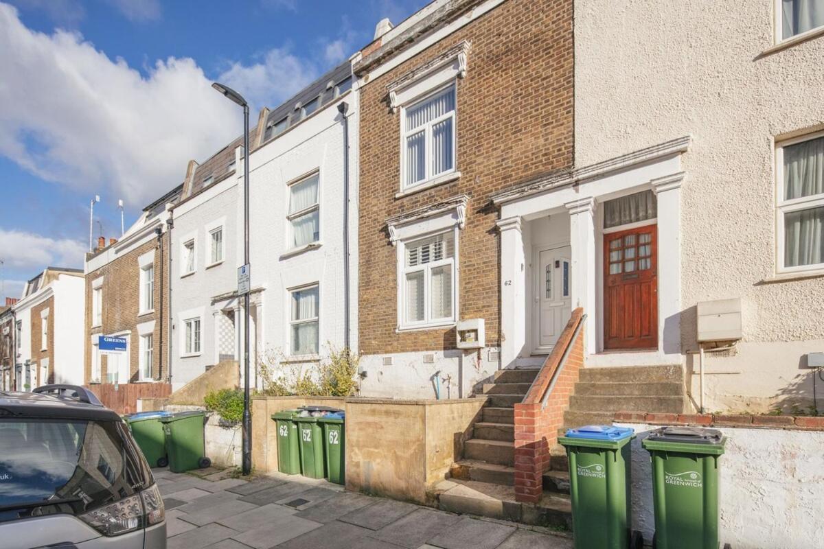 Spacious 3 Bedroom Home With Ps5 And Pool Table Near O2 Arena Canary Wharf And Elizabeth Line To Central London Kültér fotó