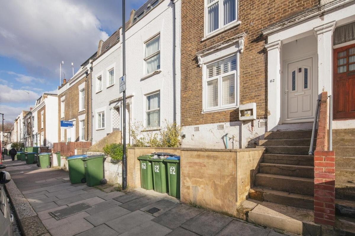 Spacious 3 Bedroom Home With Ps5 And Pool Table Near O2 Arena Canary Wharf And Elizabeth Line To Central London Kültér fotó